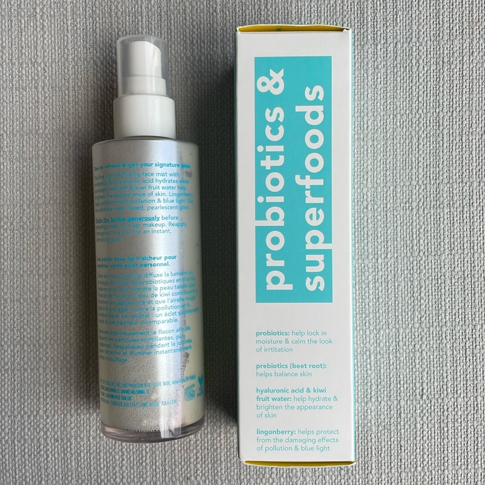 Tula signature glow Refreshing & brightening face mist - Picture 7 of 10